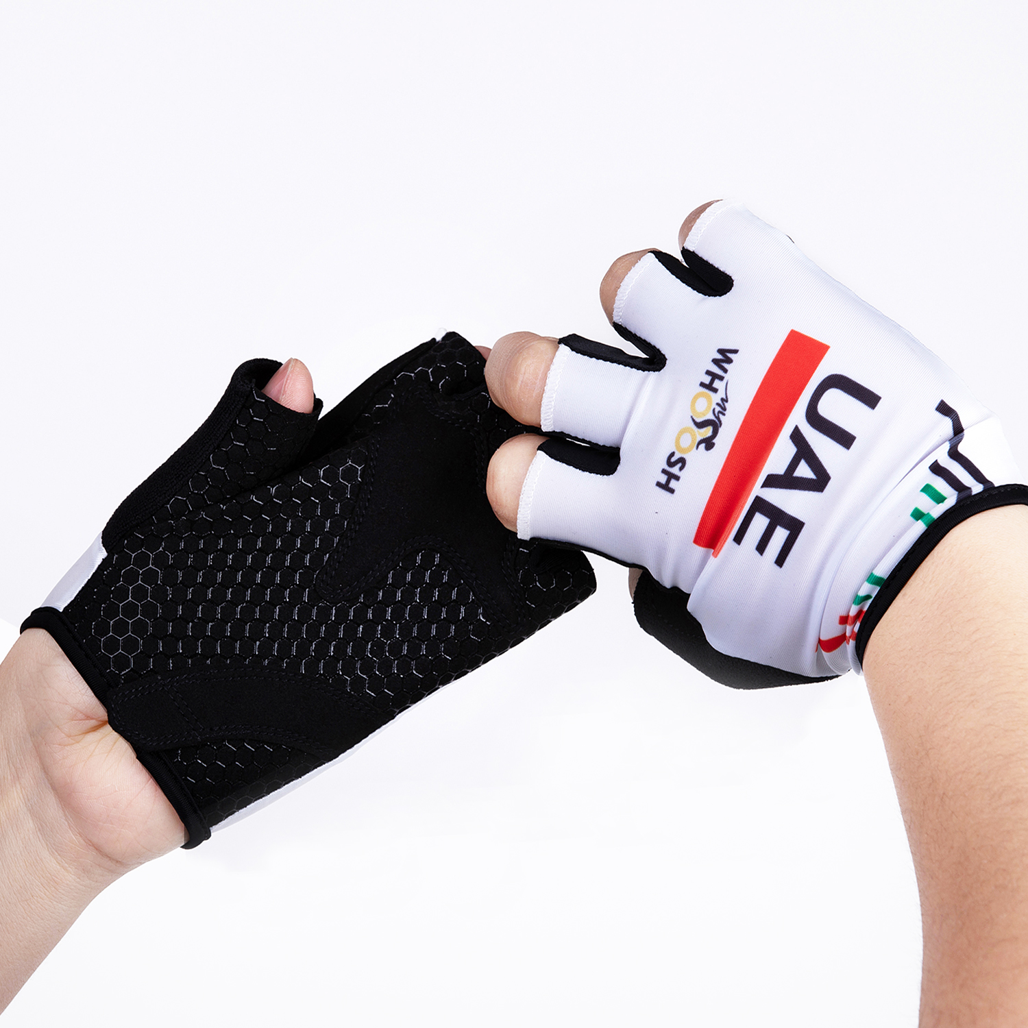 2026 UAE Team Cycling Gloves F – Workout Glove Gym Bewertung und Preis